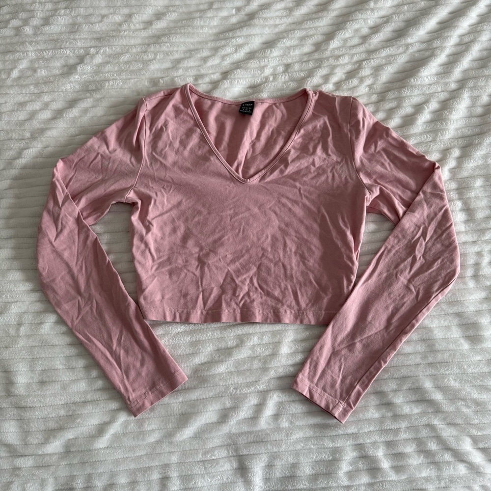 SHEIN Blush Pink V-Neck Long Sleeve Crop Top